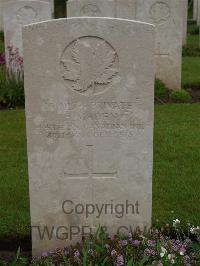 Etaples Military Cemetery - Maden, Henry